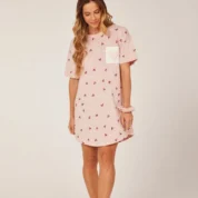 camisola_diva_s_manga_curta_hearts_rosa_437_1_0227df99cc8f923a5dacfe50c948c36e