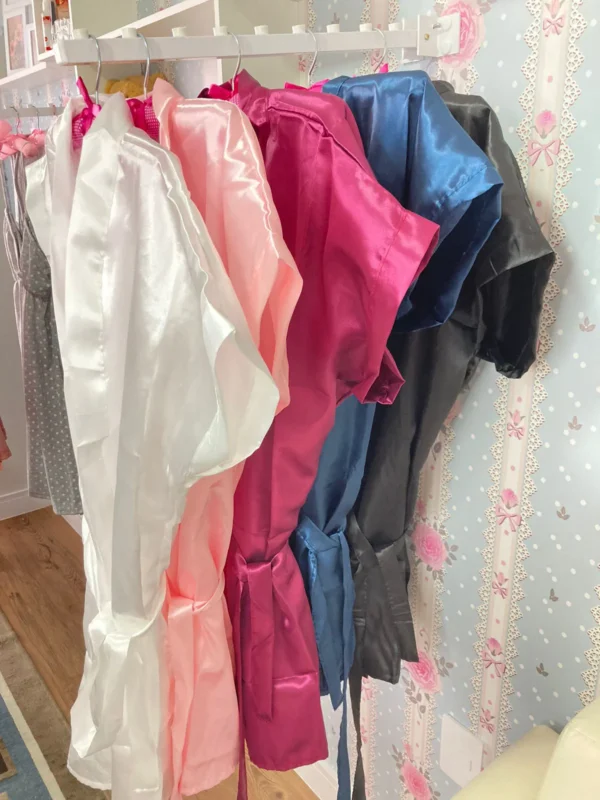 robe_cetim_branco_69_2_4b5aeeeb01eab91db967208f3ea01c3f